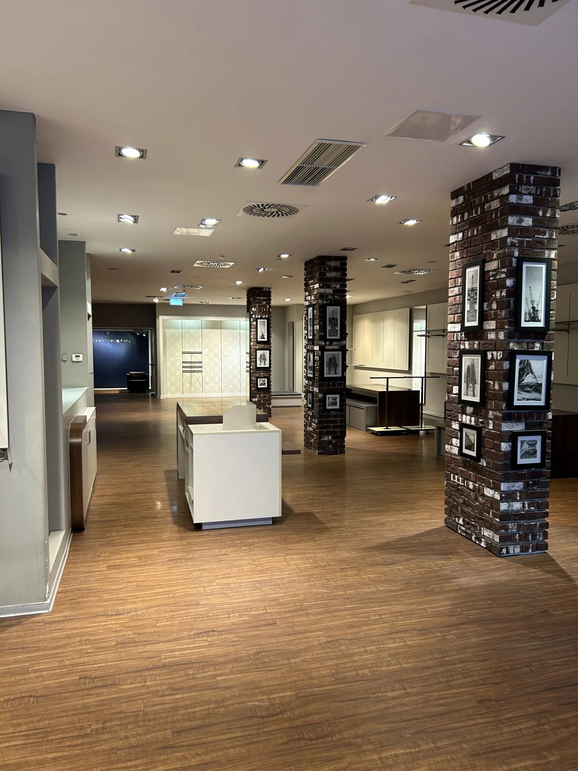 Geschäftslokal mit 260 m²