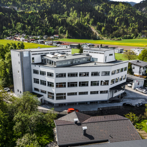 Büroraum zur gemeinsamen Nutzung in Wörgl zu vergeben!